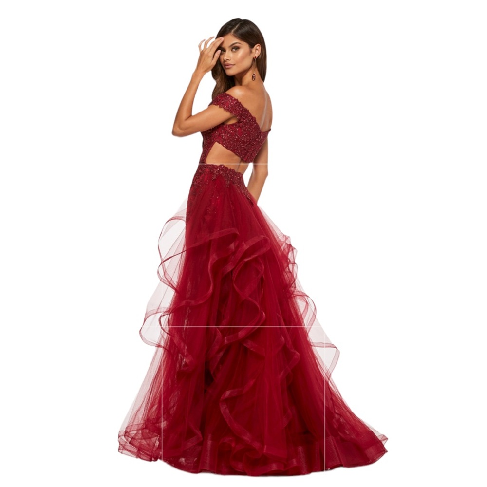 Sherri Hill Burgundy Prom Dress with detachable train